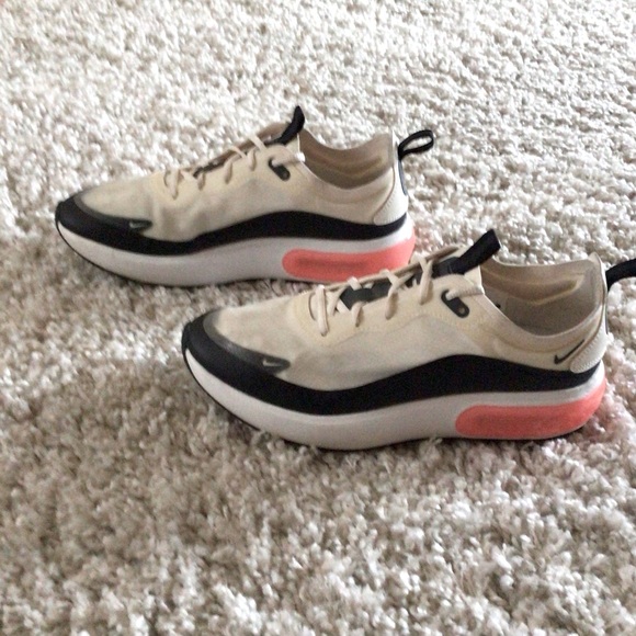 NIKE - Wmns Air Max Dia 'Pale Ivory' Sneakers SE (Size 9) - Picture 2 of 8